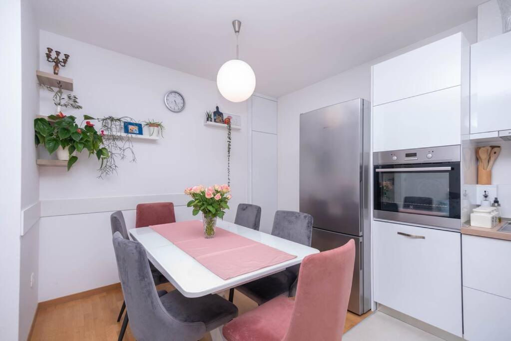 Feel Like Apartment Podstrana